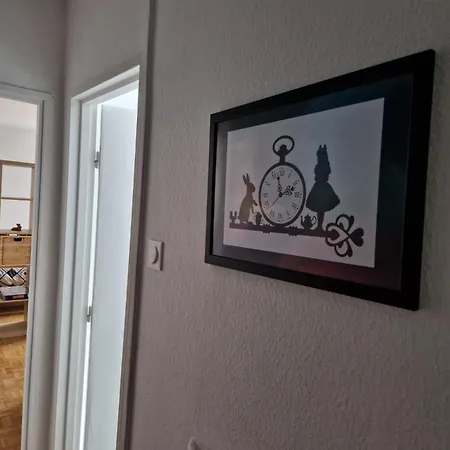 Apartment Wonderland Equipe Strasbourg